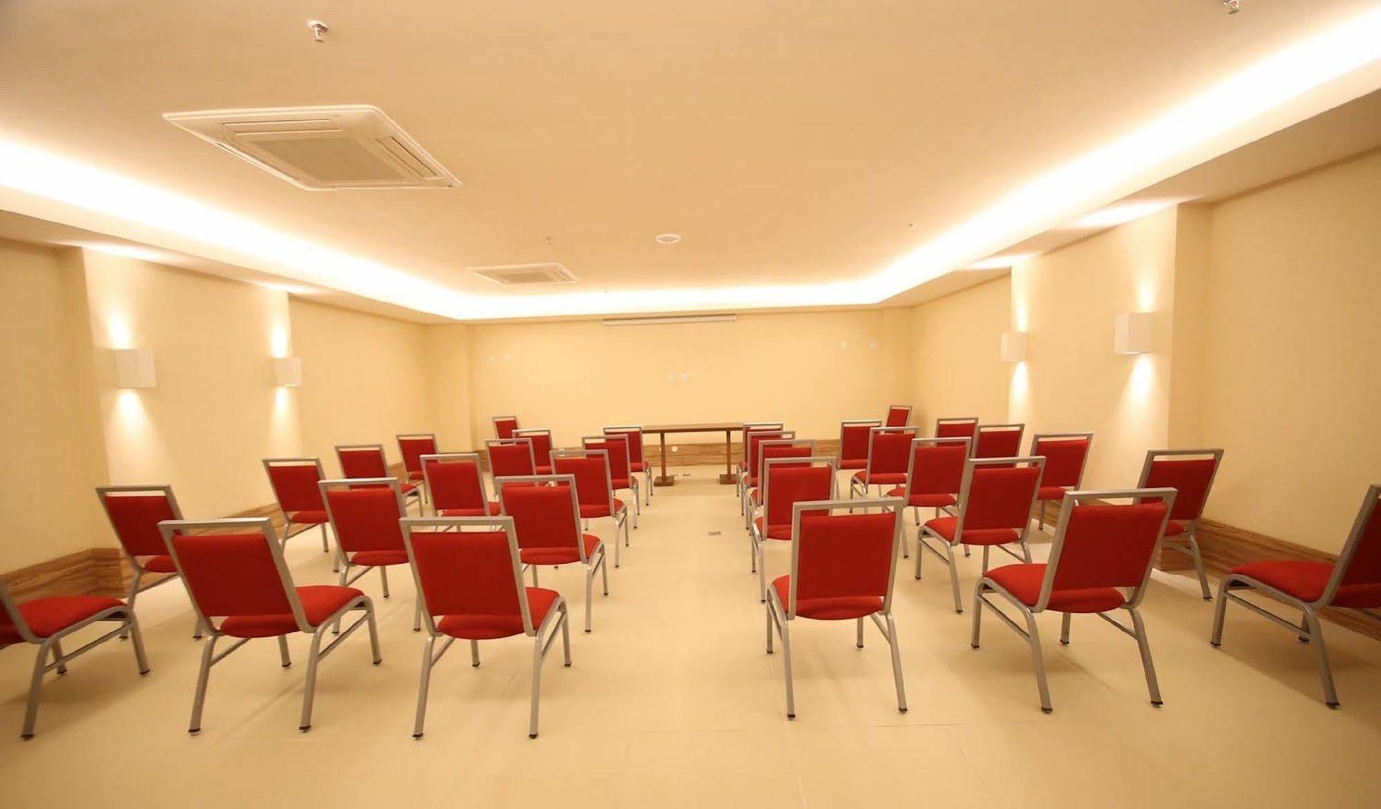 Ramada By Wyndham Macae Hotel & Suites Luaran gambar